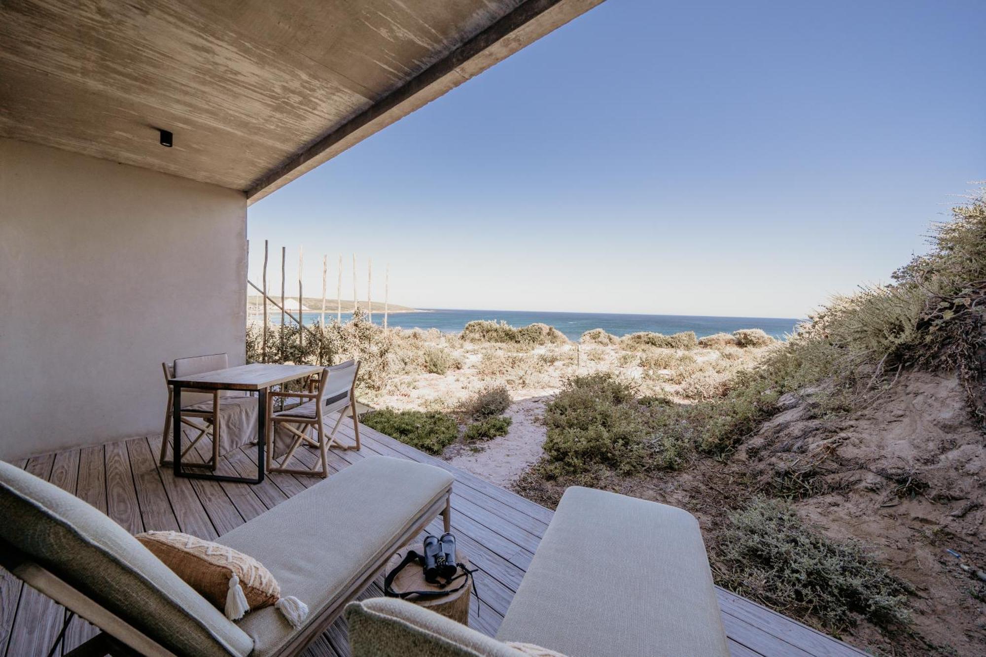 Pure Sea Boutique Lodge Goudiniweg 外观 照片